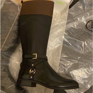 Michael Kors Preston boots brand new in box